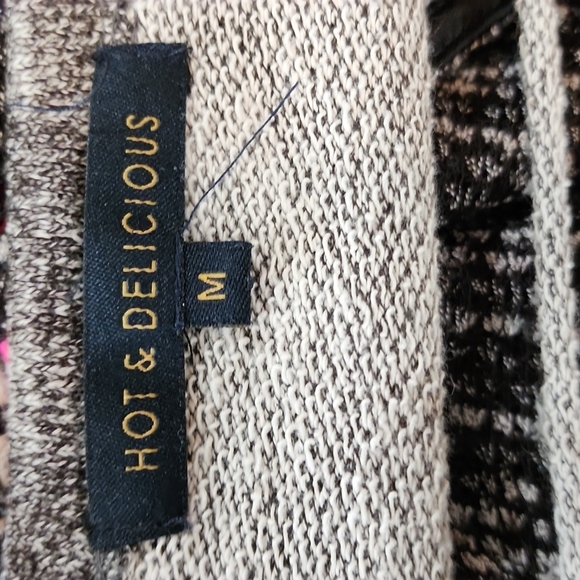 Hot and Delicious Distressed Duster - Picture 7 of 7